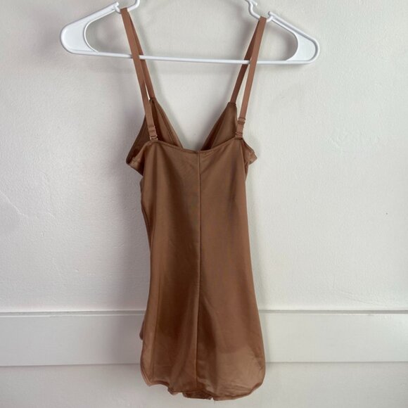 NWOT Skims Sienna Simply Bare Bodysuit Brief With Snaps - Picture 6 of 11
